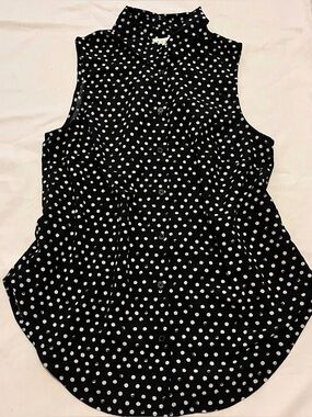 A New Day Black White Polka Dot Sleeveless Button Front Blouse - Size XS